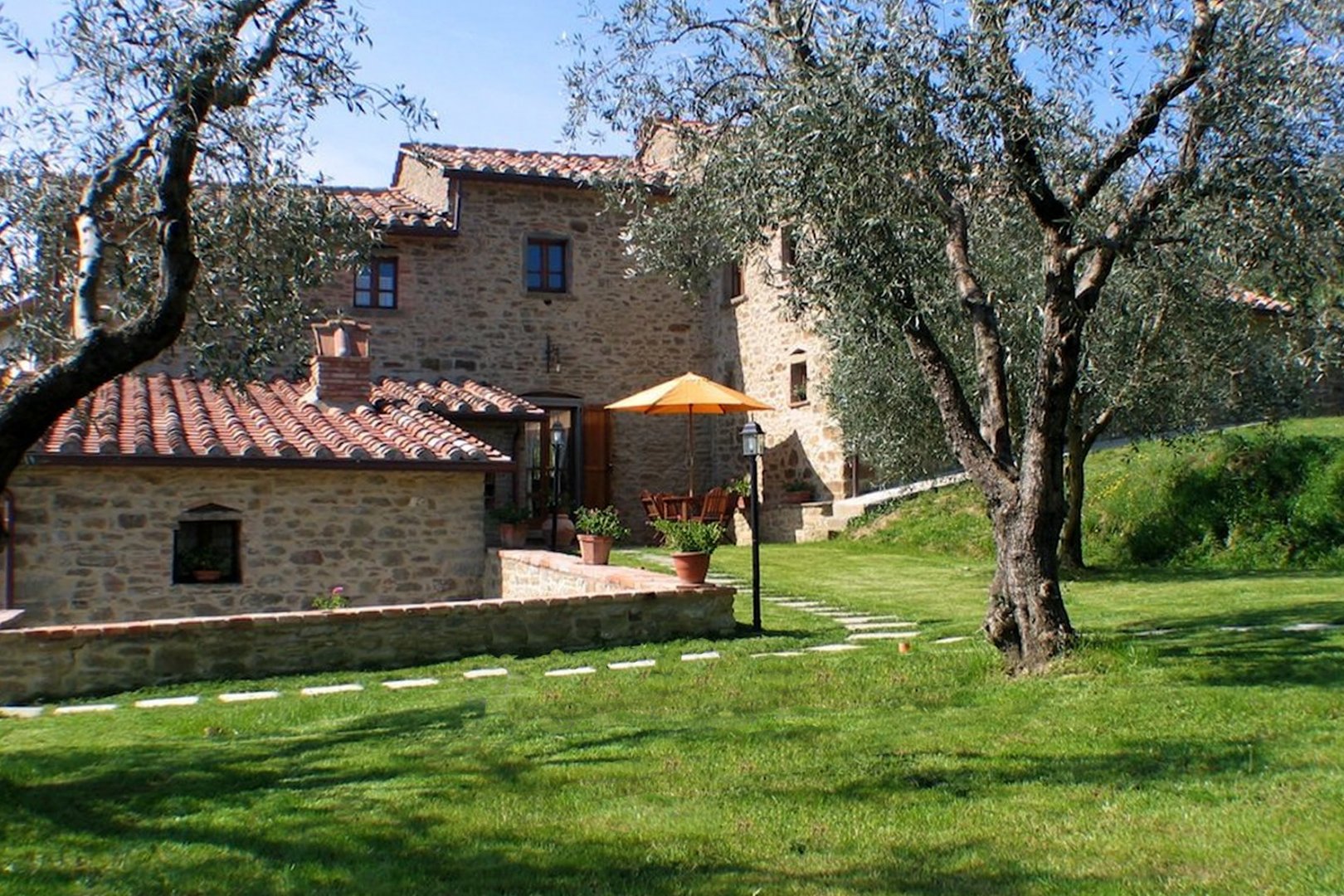 House in Cortona - Image 5