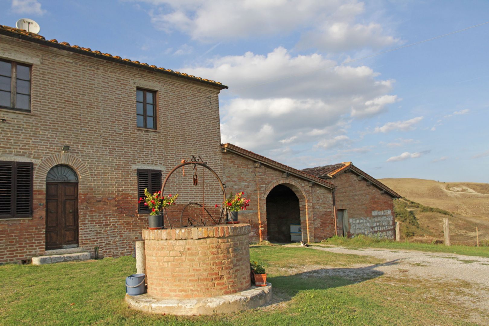 House in Asciano - Image 3