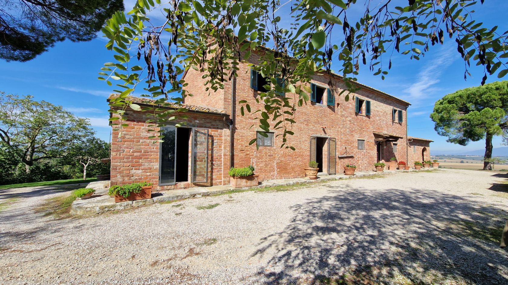 House in Cortona - Image 5