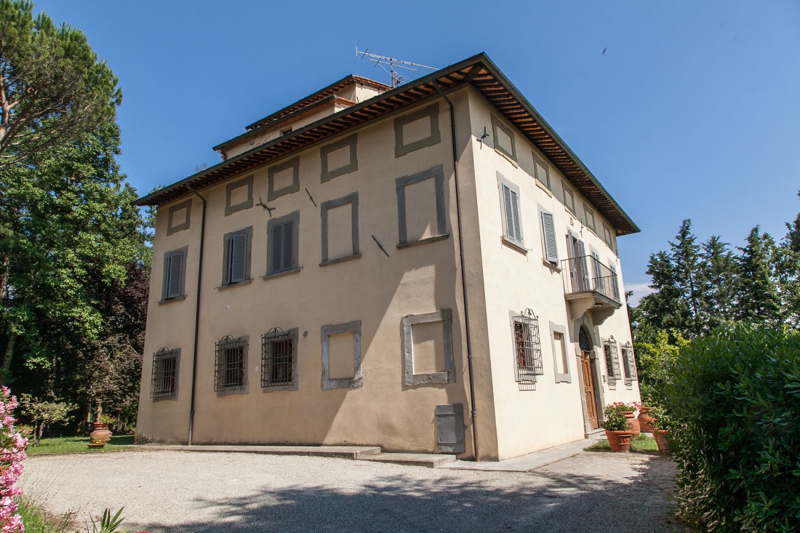 property_image