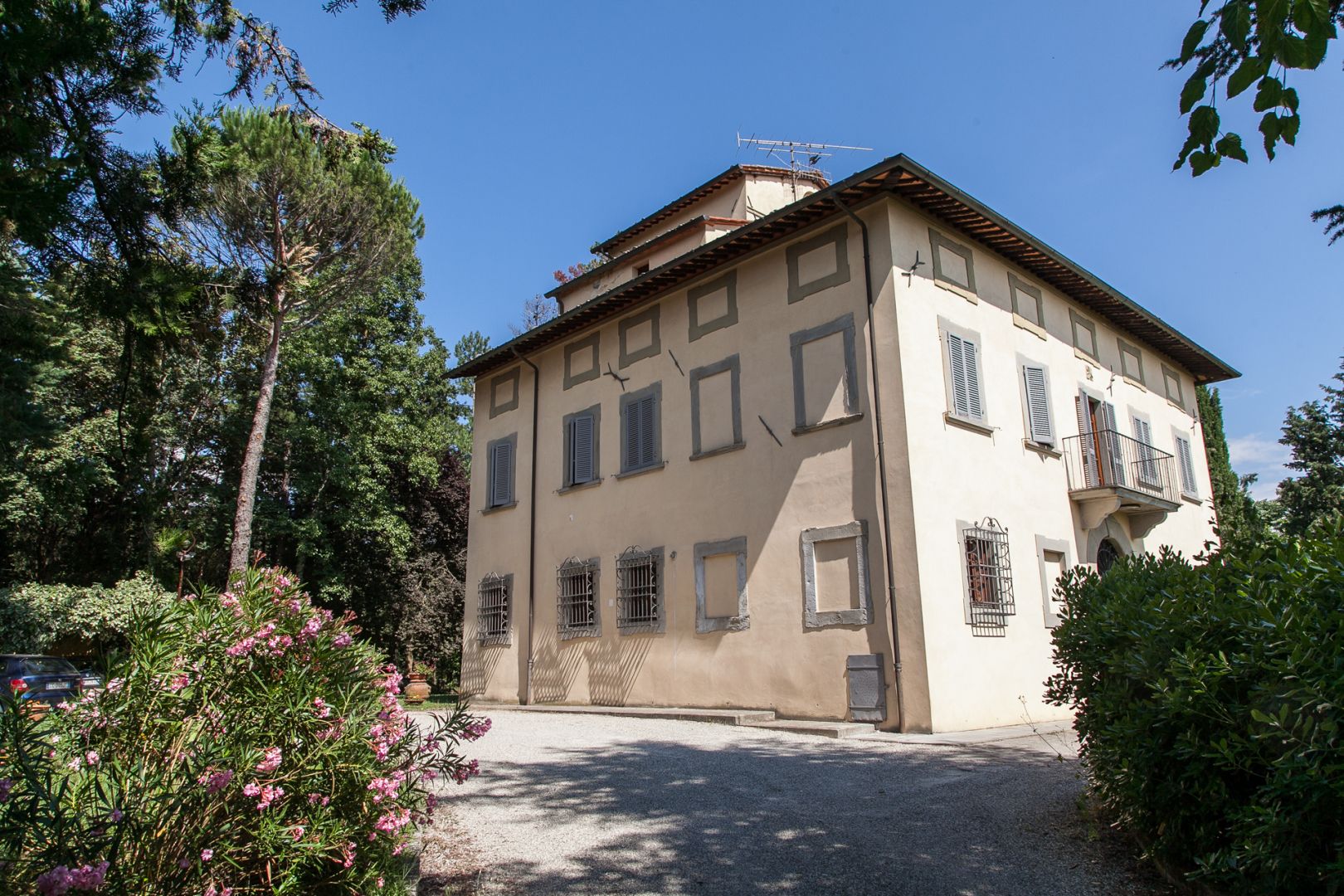 property_image