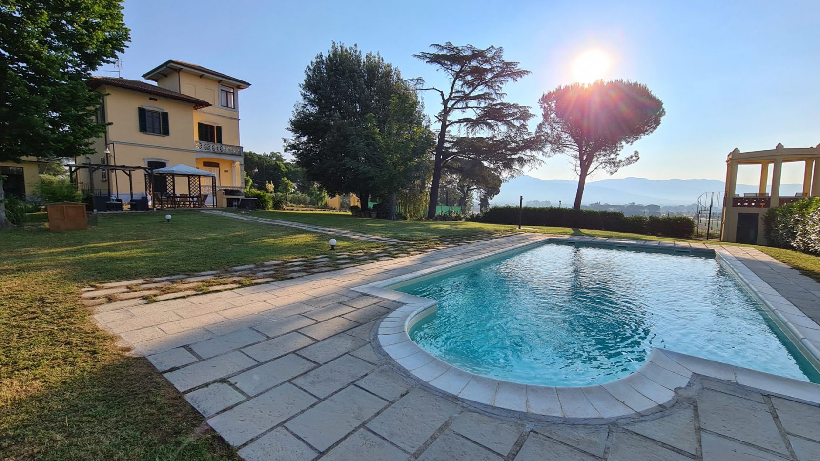 property_image