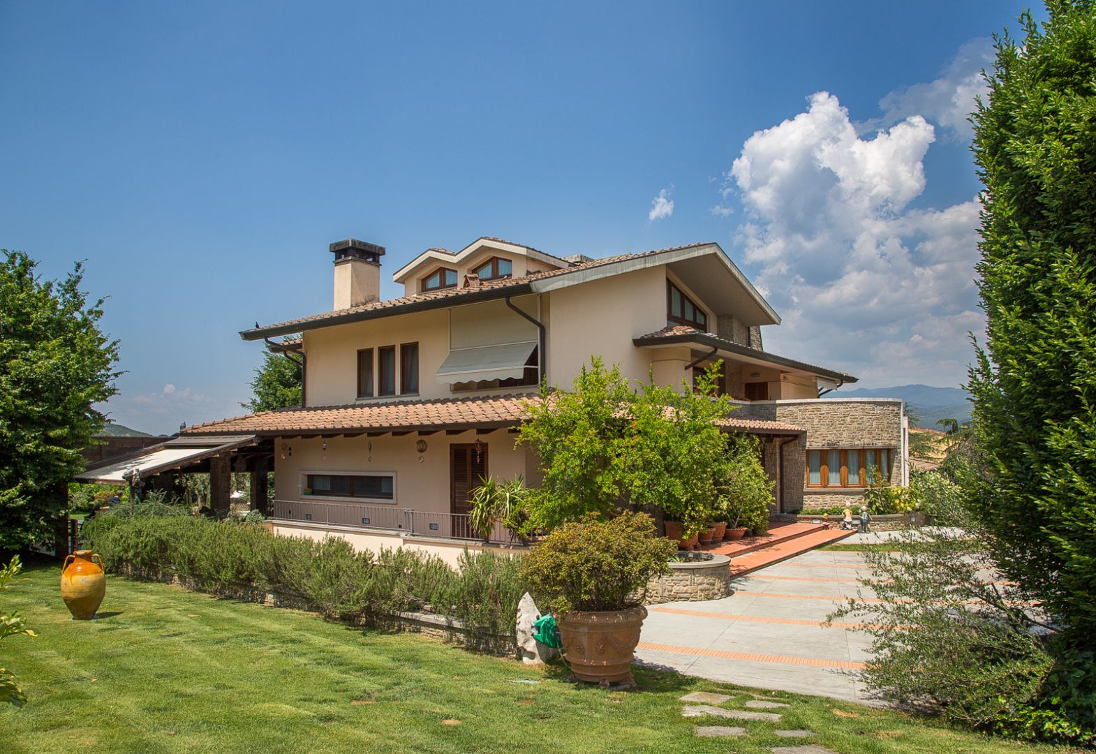 property_image
