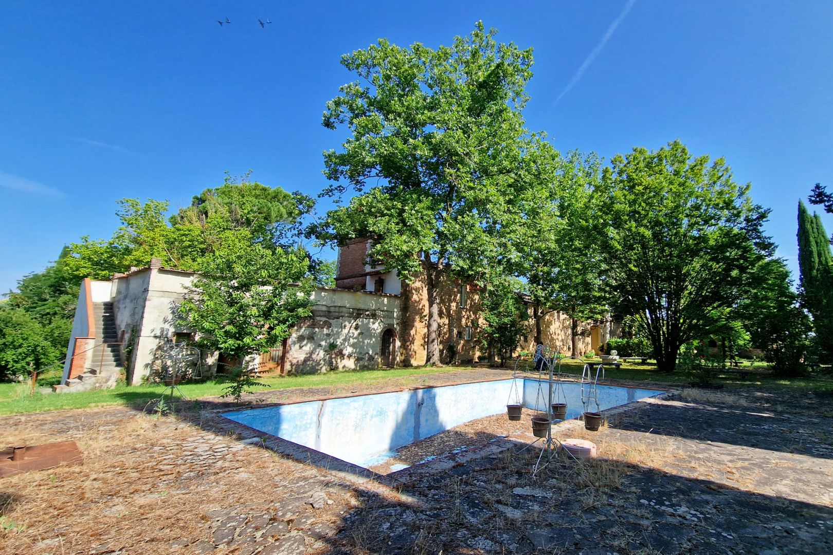 property_image