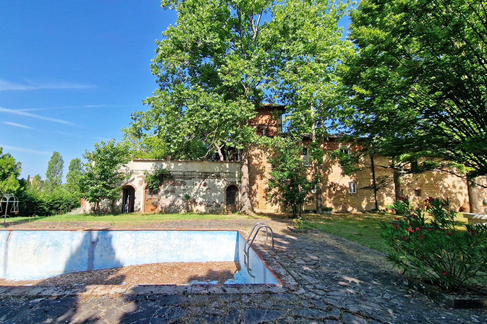 property_image