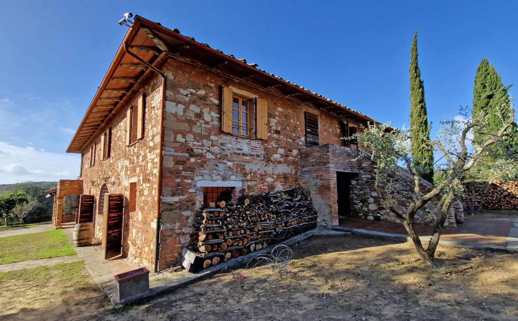 House in Asciano - Image 5