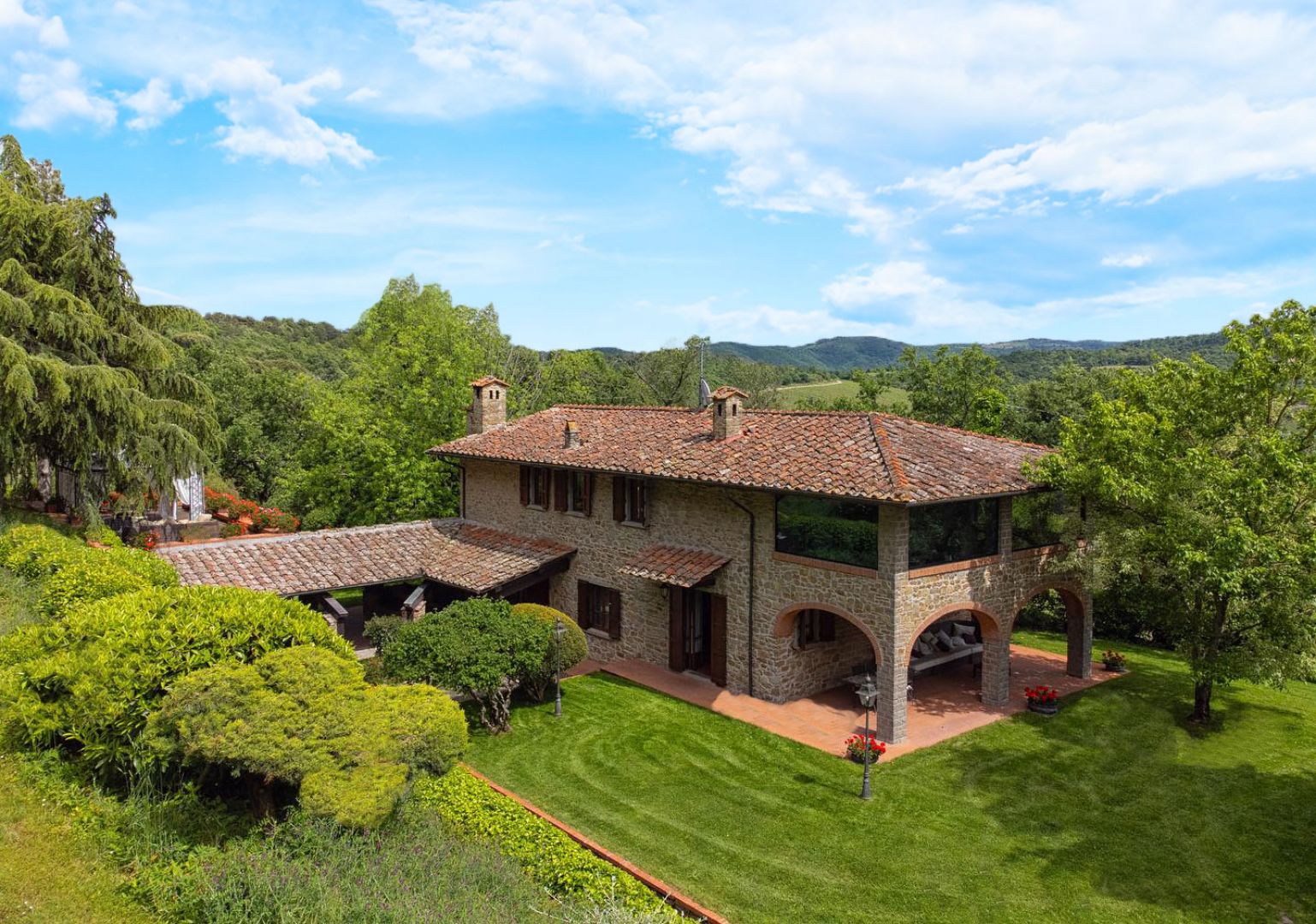 House in Arezzo - view 1