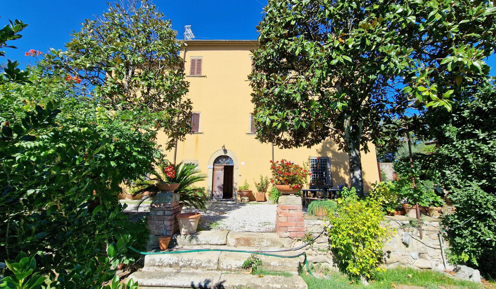 House in Monte San Savino - Image 2