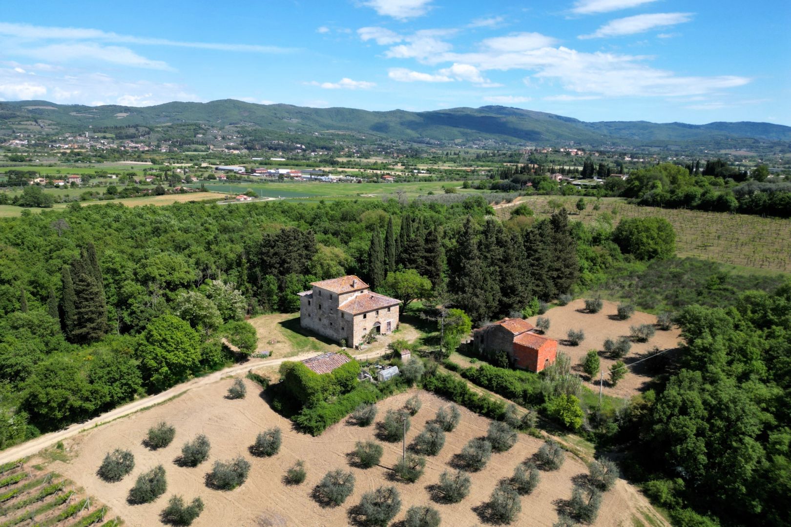 House in Arezzo - view 1