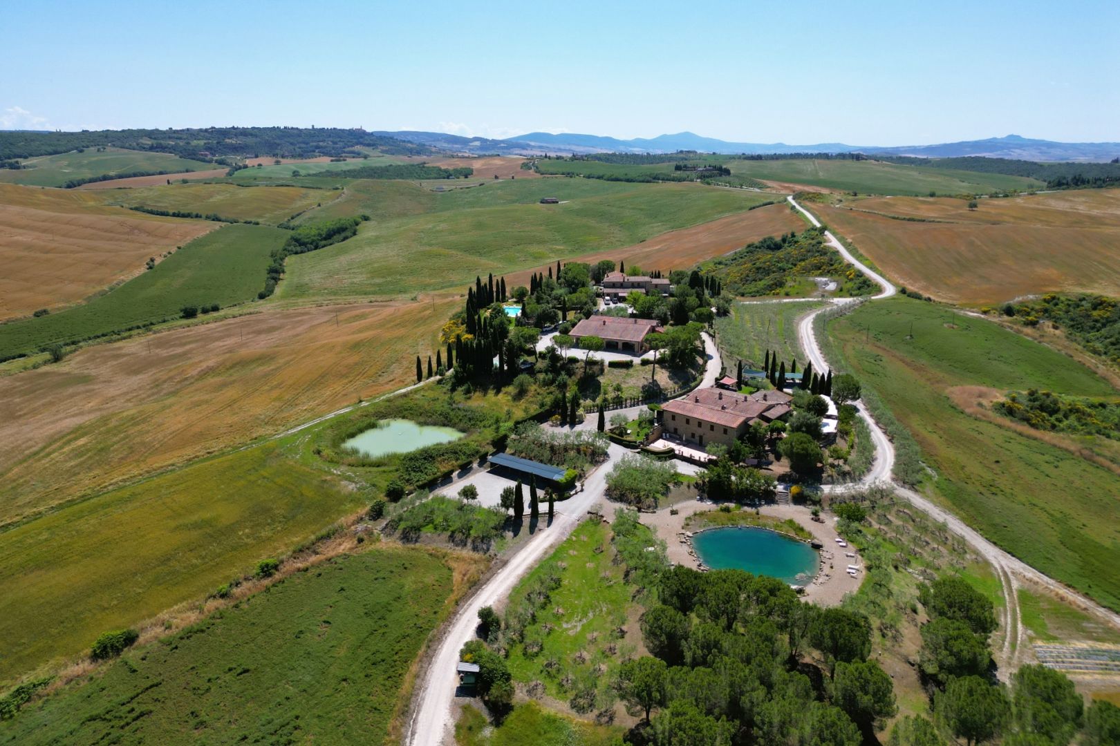 House in San Quirico d'Orcia - Image 4