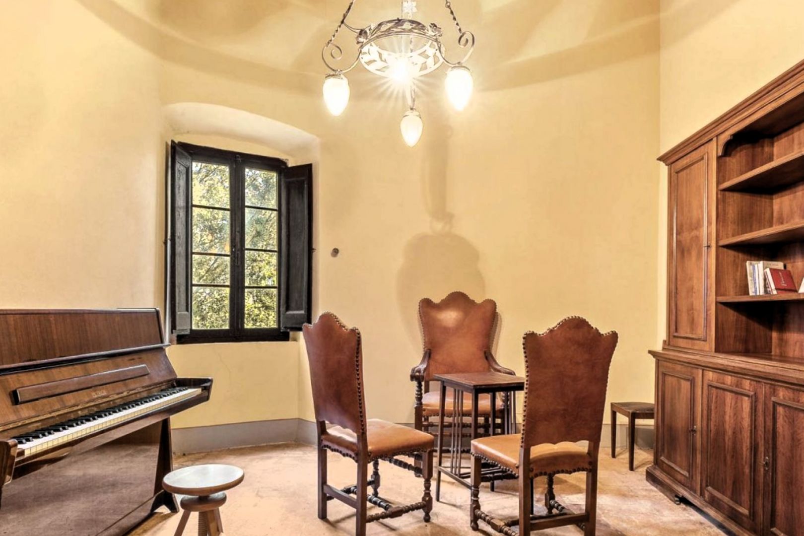 property_image