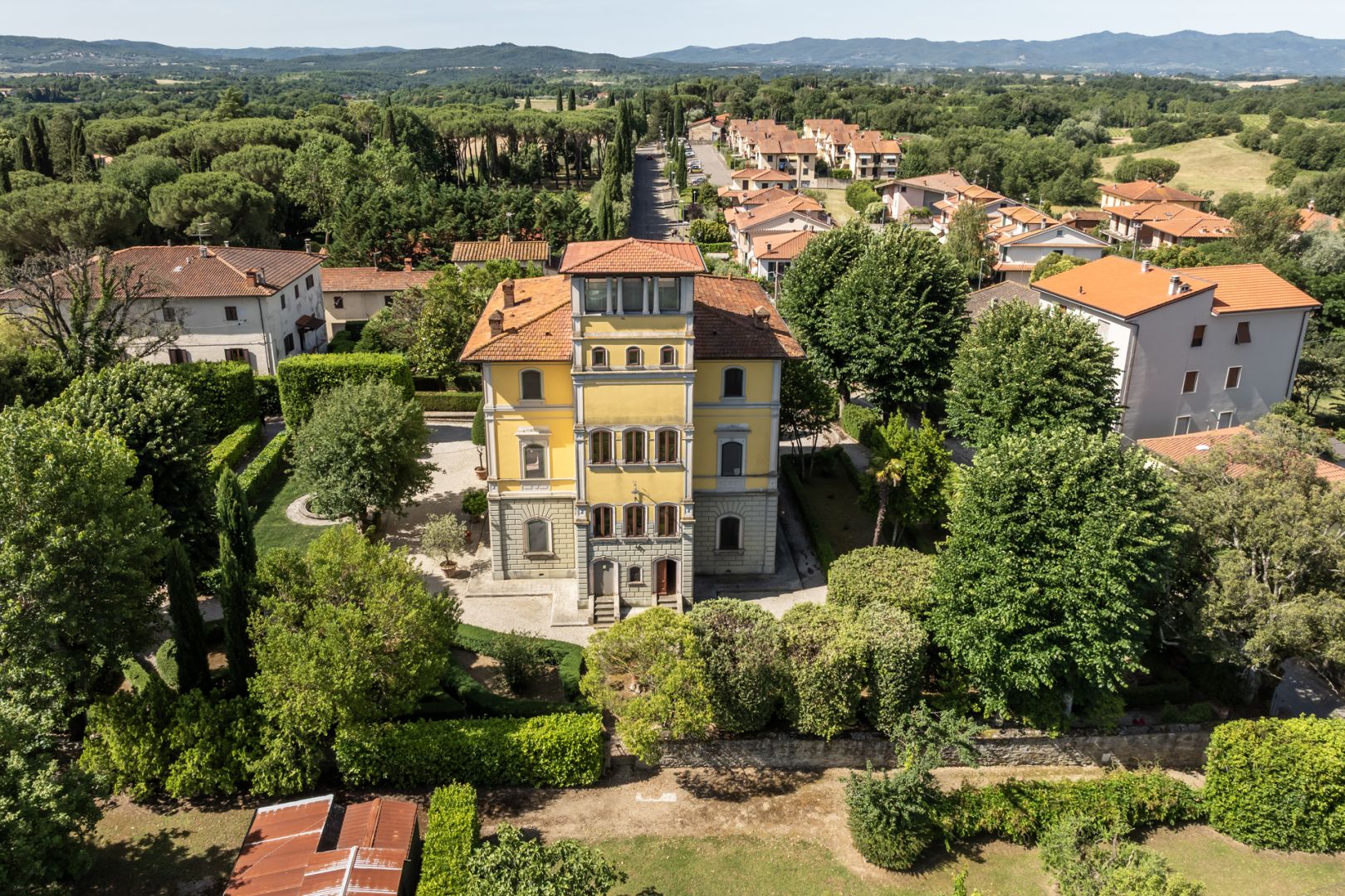 House in Terranuova Bracciolini - Image 3