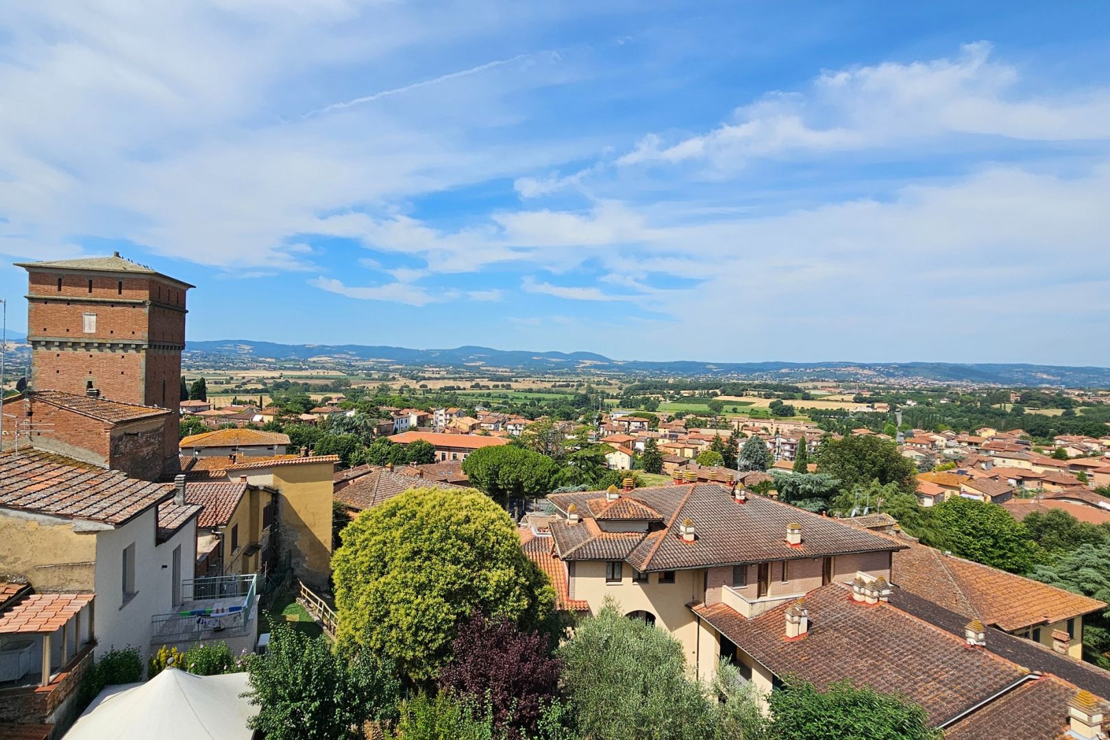 House in Bettolle - view 1