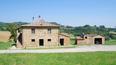 Toscana Immobiliare - Typical Tuscan country house for sale in Montepulciano, Siena. 