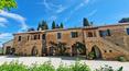 Toscana Immobiliare - Bauernhof mit 40 Hektar Land in der Toskana zu verkaufen