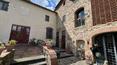 Toscana Immobiliare - Portion of farmhouse with garden and olive grove for sale in panoramic area in Tuscany