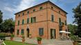 Toscana Immobiliare - villa del 1800 in mattoni in posizione panoramica su foiano della chiana; XIX century villa for sale on panoramic position over Foiano della chiana, Valdichiana