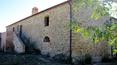 Toscana Immobiliare - Casale in vendita con vista panoramica su Montepulciano, Siena