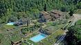Toscana Immobiliare - Ancient hamlet for sale in Chianti
