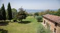 Toscana Immobiliare - hillside position of the luxury villa in Arezzo