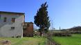 Toscana Immobiliare - Cortona Property, house for sale on the border with Tuscany and Umbria. The property for sale has a barn, two outbuildings and 2 hectares of land.