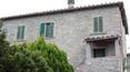 Toscana Immobiliare - Just 3 km from Arezzo, in Tuscany, in panoramic position, farmhouse surrounded by a private park that guarantees absolute privacy.