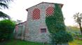 Toscana Immobiliare - Just 3 km from Arezzo, in Tuscany, in panoramic position, farmhouse surrounded by a private park that guarantees absolute privacy.