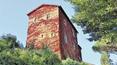 Toscana Immobiliare - The buildings of the property are consist from the large main house, the historic watchtower, now divided into apartments, cellars and other outbuildings for a total of about 1700 square meters.