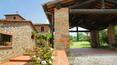 Toscana Immobiliare - large porch of the tuscan property for sale in Valdiciana