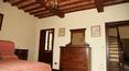 Toscana Immobiliare - Inside the house there are 6 bedrooms