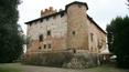 Toscana Immobiliare - Old castle dated back to the 13th century for sale in Tuscany.