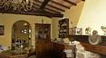 Toscana Immobiliare - The house has retained the typical features of Tuscan farmhouses with large porch and spacious living rooms