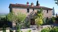 Toscana Immobiliare - restored  farmhouse for sale in Cortona, Tuscany