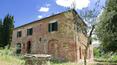 Toscana Immobiliare - Farm situated between the medieval village of Buonconvento and the Abbey of Monte Oliveto