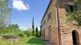 Toscana Immobiliare - Villa situated between the medieval village of Buonconvento and the Abbey of Monte Oliveto