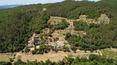 Toscana Immobiliare - A fantastic farm placed on a marvellous spot overlooking the Chianti Aretino.