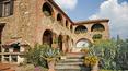 Toscana Immobiliare - ferme avec vignobles et ferme à vendre en Toscane