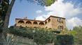 Toscana Immobiliare - Bauernhof mit Weinbergen und Bauernhaus zum Verkauf in der Toskana, A trequanda, Siena