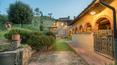 Toscana Immobiliare - Typical Tuscan country house located in the splendid area of Valdichiana, near the city of Arezzo.