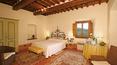Toscana Immobiliare - Tuscan Farm holiday with 14 bedrooms. 