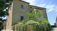 Toscana Immobiliare - Hotel for sale in ancient Tuscan village