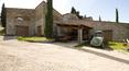 Toscana Immobiliare - Farm with vineyards and winery for sale in Chianti, Tuscany