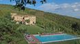 Toscana Immobiliare -  The swimming pool located in a panoramic position dominating the Val Cerfone 