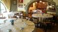 Toscana Immobiliare - restaurant hall of the property
