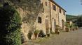 Toscana Immobiliare - Luxury Property with for sale in Chianti with vineyards and winery.