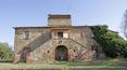 Toscana Immobiliare - Estate with vineyard for sale in Tuscany
