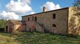 Toscana Immobiliare - To be restored country house for sale with views of Montepulciano, Siena, Tuscany