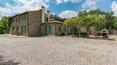 Toscana Immobiliare - stone house with garden