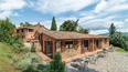 Toscana Immobiliare - Holiday farm with two country houses and two swimming pools for sale in Umbria