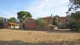 Toscana Immobiliare - Casale da ristrutturare con terreno in vendita a Cortona, Toscana
